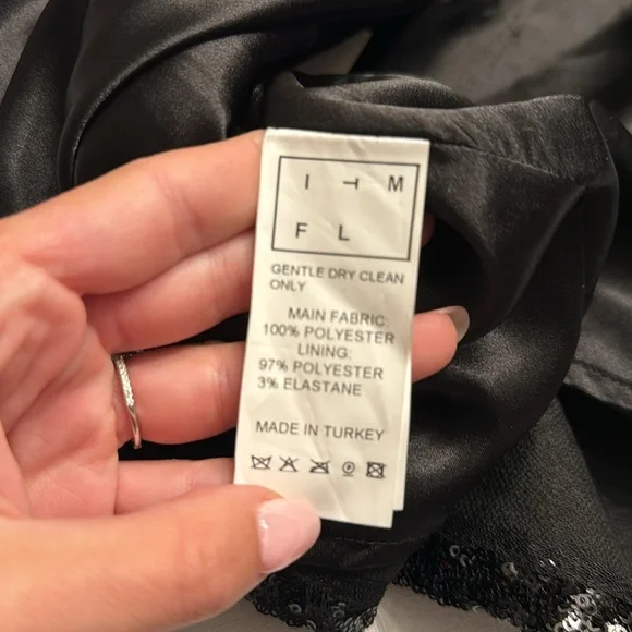 NWT In The Mood For Love Naisha Sequined Mesh Mini Skirt - Picture 7 of 7